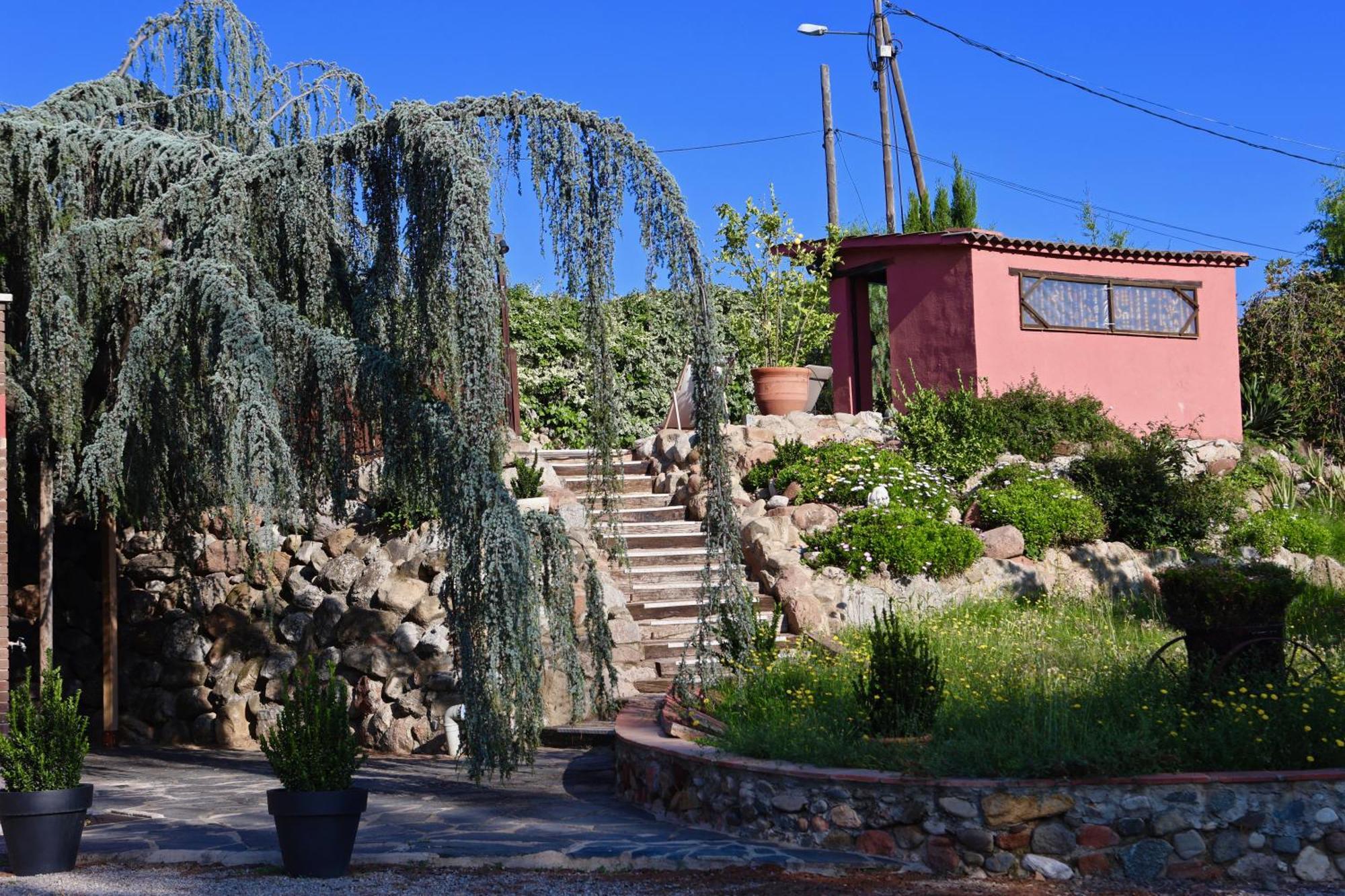 El Cedre Blau Vivienda Con Piscina En Granollers Villa Bagian luar foto