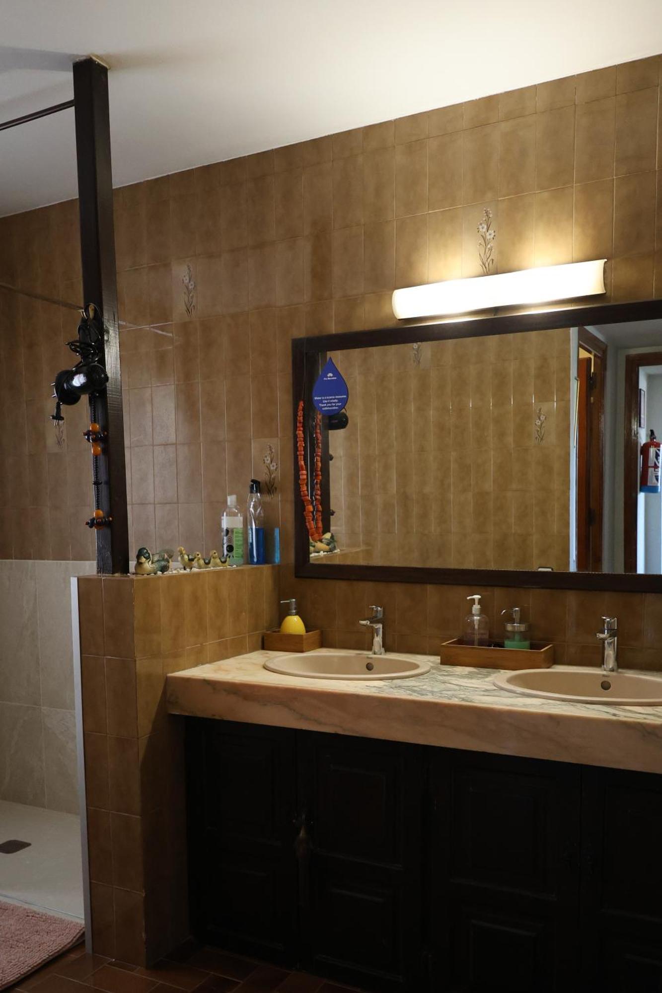El Cedre Blau Vivienda Con Piscina En Granollers Villa Bagian luar foto