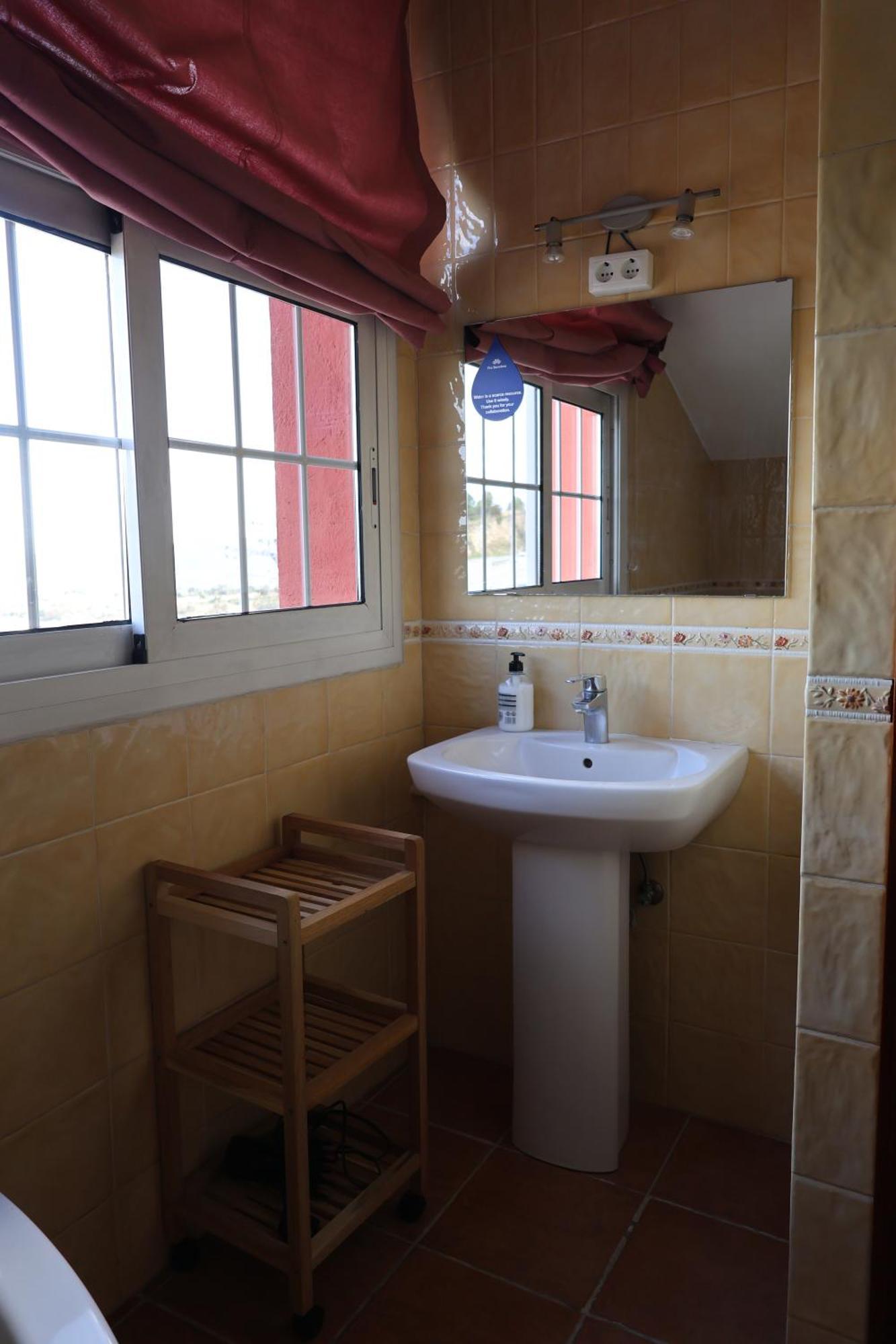 El Cedre Blau Vivienda Con Piscina En Granollers Villa Bagian luar foto